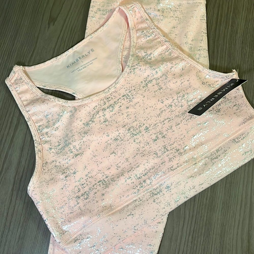 Blush Pink Leggings and sports bra - Picture 2 of 6